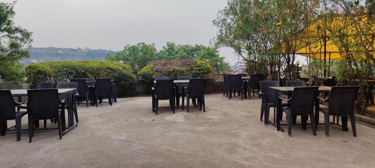 Hotel Anvisha Executive Mangvadi Exterior photo